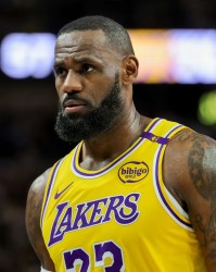 湖人想要维金斯助力老詹东契奇夺冠，热火：拿首轮换